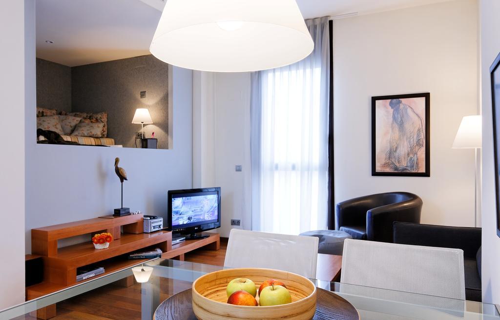 Inside Barcelona Apartments Mercat Ngoại thất bức ảnh