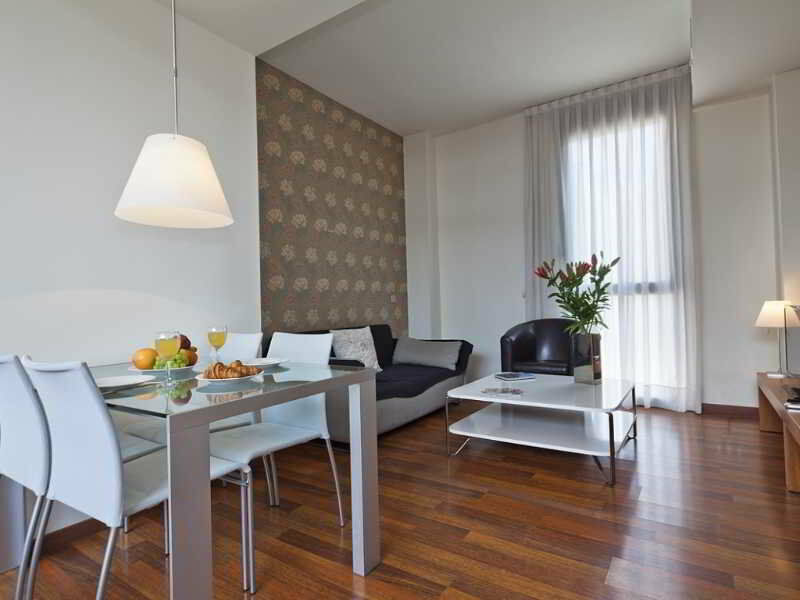 Inside Barcelona Apartments Mercat Ngoại thất bức ảnh